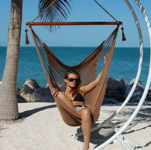 Vista 5 de Larga silla hamaca grande caribeña con reposapiés, 48 pulgadas, poliéster, silla de colgar., Mocha