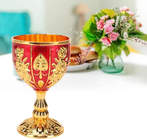 Vista 2 de Cáliz dorado vintage dorado de 4 pulgadas, aleación de zinc sólida retro en relieve, elegante taza de proxeneta para banquete de fiesta, 4.1 x 2.5