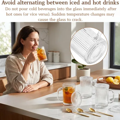 Vista 5 de Noamus Paquete de 4 tazas de café de vidrio con tapa y cuchara, taza de té de rayas verticales acanaladas de 13 onzas, juego de cristalería clásica