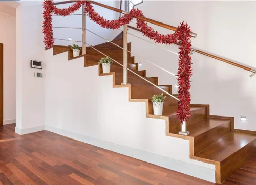 Vista 5 de Guirnalda de oropel rojo para árbol de Navidad, serpentinas metálicas de corte ancho, para celebrar una fiesta de Año Nuevo, decoración colgante