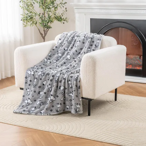Vista 38 de Berkshire Peanuts® VelvetLoft® - Manta de felpa de Snoopy con bonito personaje, acogedora manta Fairisle Crimson Neutral, manta de 55 x 70 pulgadas
