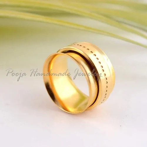 Vista 3 de Gold Spinning Ring, Spinner Texture Ring, Meditation Handmade Ring, Carved Spinner Ring, Gold Plated Wide Bang Ring, 925 Sterling Silver Ring