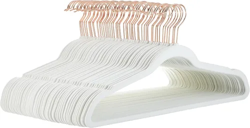 Vista 25 de Amazon Basics - Ganchos finos de terciopelo antideslizantes para trajes, paquete de 30, color negro