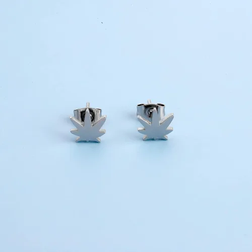 Vista 4 de FEELMEM Pendientes de marihuana con hojas de maleza, regalo para los amantes de las malas hierbas, joyería de marihuana, regalo para mujeres y niñas