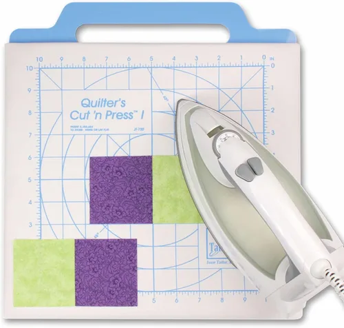 Vista 5 de June Tailor Quilter's Cut'n Press