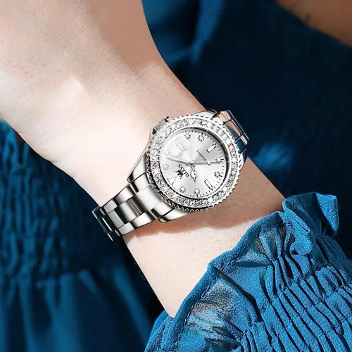 Vista 4 de OLEVS Reloj de pulsera de oro para mujer, con diamantes de lujo, de acero inoxidable, impermeable, luminoso, fecha