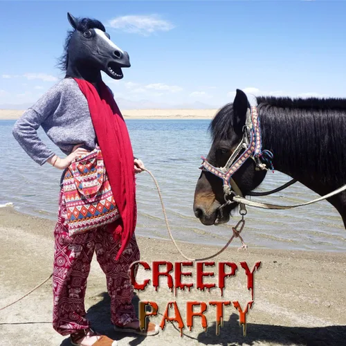 Vista 2 de CreepyPart máscara de látex con forma de cabeza de caballo para Halloween, color negro