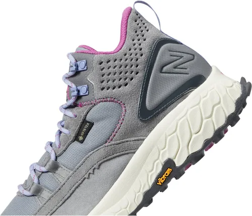 Vista 5 de New Balance Tenis de correr Fresh Foam X Hierro V1 de corte medio para mujer
