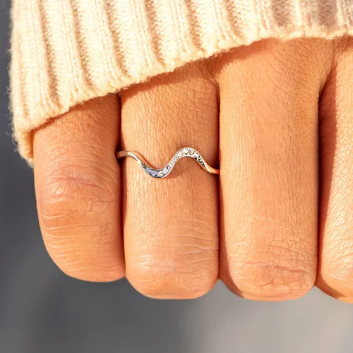 Vista 3 de STORYJEWELLERY Friendship Wave Ring, Best Friend Rings, Silver Ocean Wave Ring for Women, Best Friend Birthday Gifts for Women, Friendship Gifts for