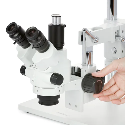 Vista 2 de AmScope - Microscopio estéreo con zoom Simul-Focal 7X-45X en soporte tipo jirafa con luz de anillo LED de 144 - SM-4NTP-144