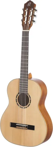 Vista 9 de Guitarra Clásica de Nylon Tamaño 3/4 de la Serie Family con Bolsa