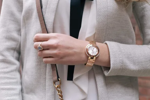 Vista 7 de Bulova Reloj para mujer Metálico Reloj Rubaiyat movimiento de cuarzo