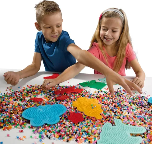Vista 4 de SES Creative - Tablero de clavijas de cuentas de flores - Actividad de artes y manualidades para niños