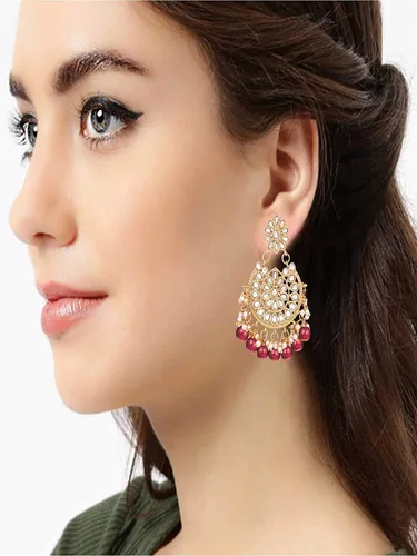 Vista 5 de Aheli Elegant Indian Wedding Wear Faux Kundan Studded Choker Necklace with Maang Tikka Set Ethnic Fashion Jewelry for Women