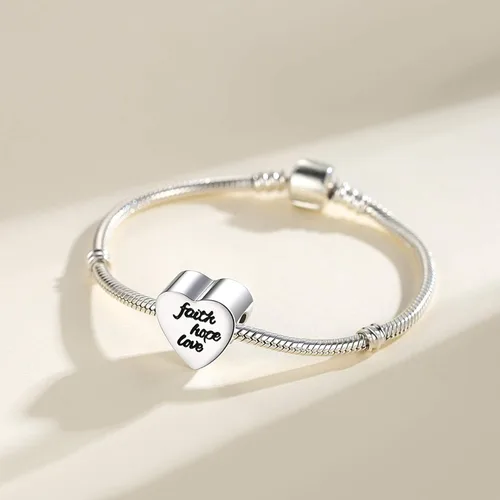 Vista 3 de CLYQCL Cuentas de abalorios para pulseras y collares de Pandora dijes en forma de corazón con fe esperanza amor Metal