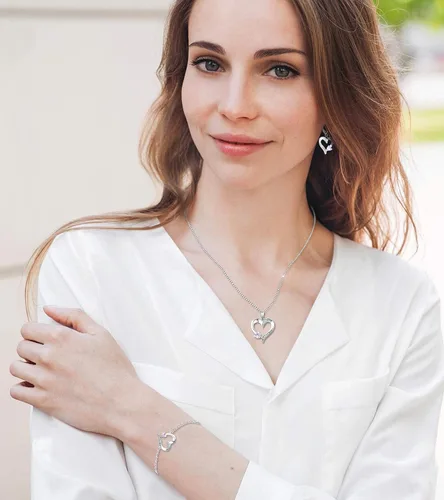 Vista 2 de YL Collar con colgante de corazón de plata de ley 925 con diseño de corazón y corazón para mujer