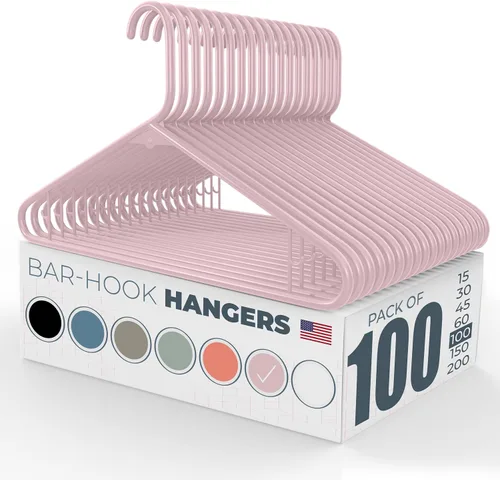 Vista 12 de Perchas de plástico de 15 unidades – Hechas en EE.UU. – Capacidad de 2.7 kg, perchas estándar de ropa con ganchos de correa para vestidos, lencería