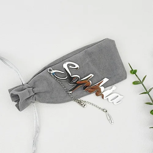 Vista 6 de Marcapáginas de nombre personalizado de acero inoxidable con nombre de metal, regalo único para amantes de los libros, regalo para graduación