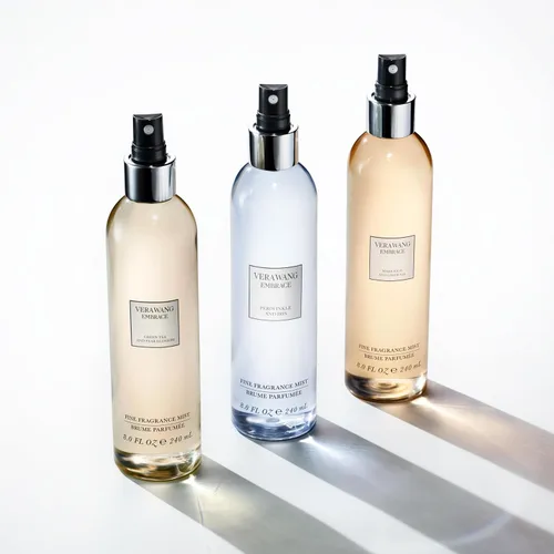 Vista 6 de Vera Wang Embrace Green Tea and Pear Blossom Body Mist 8.1 onzas líquidas (paquete de 1), notas de terrosidad, peonía y sándalo, fragancia
