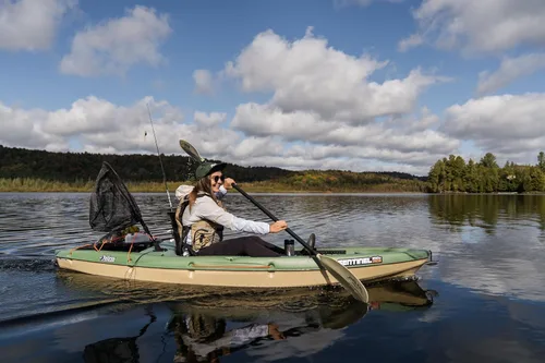 Vista 5 de Pelican Sentinel 100X - Angler Sit on top Fishing Kayak - Lightweight - Ergolounge™ Seating System