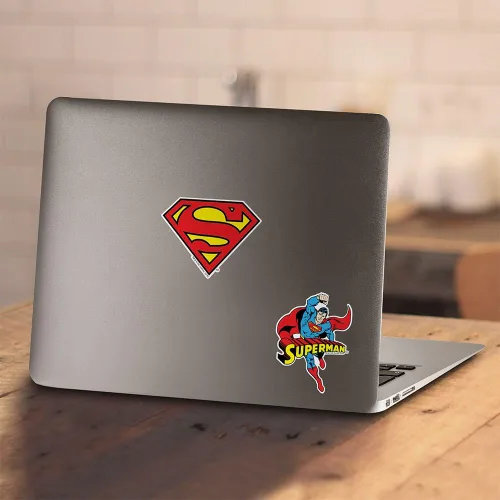 Vista 4 de Superman Classic Logo Distressed Heather Adult Unisex T-Shirt & Stickers