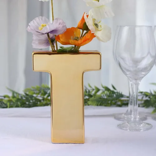 Vista 21 de Efavormart.com Maceta de cerámica chapada en oro brillante de 6" con escultura de letra B, florero para plantas de brotes, pieza central de mesa