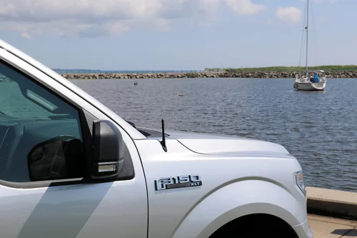 Vista 4 de AntennaMastsRus - Antena compatible con Chevrolet Silverado 1500 de 2006 - 2020, repuesto