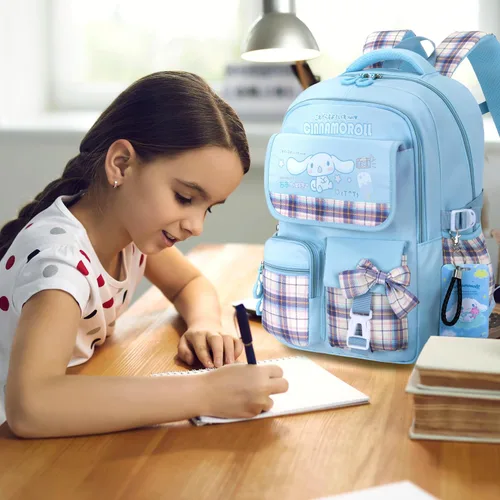 Vista 7 de Roffatide Mochila escolar Kawaii de anime para niñas y niños con 21 accesorios de dibujos animados para estudiantes estéticos para el nuevo