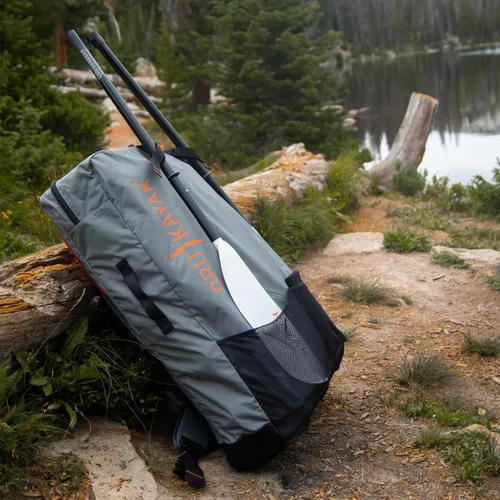 Vista 7 de Oru Kayak Oru Pack Mochila para kayak plegable, nailon resistente, con correas acolchadas para el hombro y cinturón de cadera, cremallera