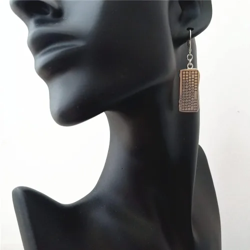 Vista 3 de Aretes con dije de teclado en miniatura 3D, joyería punk para hombre y mujer