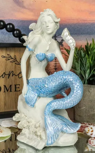 Vista 3 de Ebros Gift Diosa náutica del océano, bonita sirena con cola azul, concha, concha, estatua decorativa de 8 pulgadas de alto, diseño de sirenas