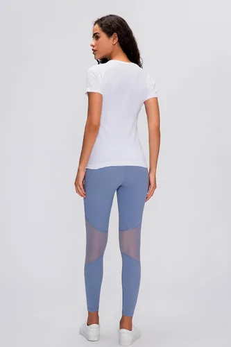 Vista 3 de altiland Camisetas de entrenamiento sin costuras para mujer, transpirables de manga corta, camisetas de yoga, camisetas de gimnasio atléticas