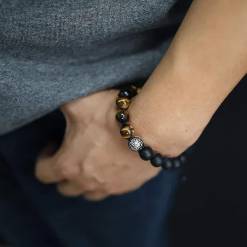 Vista 2 de COAI 'Asia Blessing' Pulsera de plata con cuentas de ónix ojo de tigre