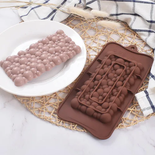 Vista 3 de ionEgg Bubbles Break Apart - Moldes de silicona para barra de chocolate, proteínas y barras energéticas, 4 paquetes