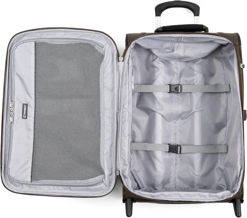 Vista 3 de Travelpro Luggage Maxlite 5 Juego de 2 piezas Bolsa suave y Rollaboard de 22 pulgadas, Moca