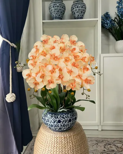 Vista 4 de DILATATA 6 tallos de orquídeas artificiales de 32 pulgadas, orquídea mariposa rústica, flores de phalaenopsis falsas para centros de mesa de bodas
