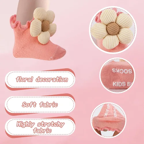 Vista 6 de Juego de 10 pares de calcetines para bebé con agarres antideslizantes, diseño de flores 3D grandes y ribete con volantes, conjunto de regalo