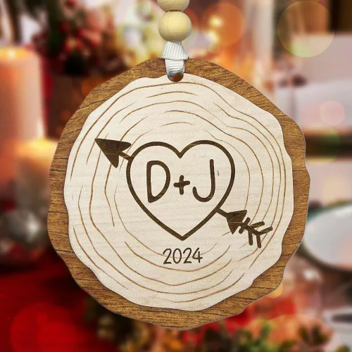 Vista 9 de Adorno personalizado de cerámica para parejas, adornos personalizados, regalo romántico de boda, regalo romántico para parejas, regalos de despedida