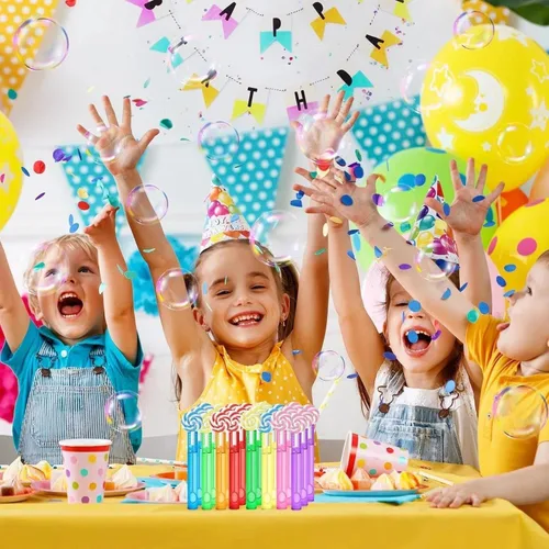 Vista 7 de AFZMON 24 varitas de burbujas para fiestas de niños Candyland, varitas de burbujas de caramelo dulce en miniatura, suministros de fiesta