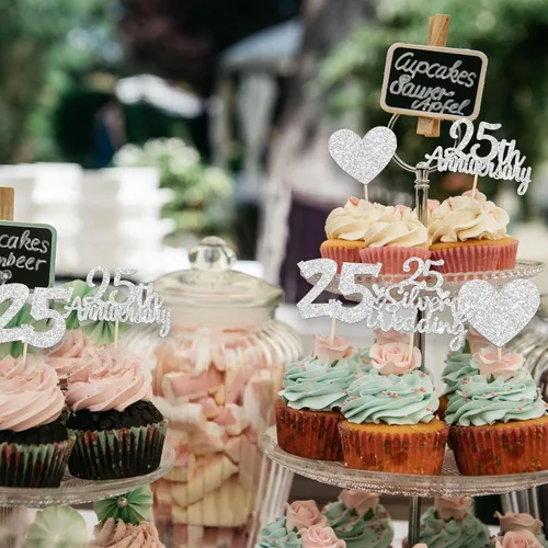 Vista 6 de Gyufise 24 adornos plateados para cupcakes de 25 aniversario, boda, aniversario de 25 años, decoración de pastel de corazón para 25 decoraciones