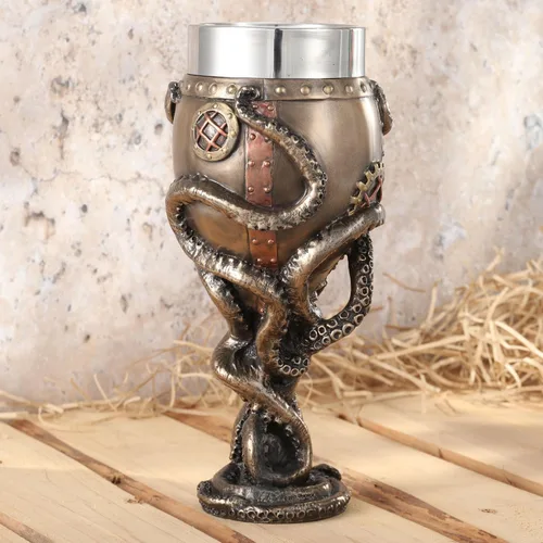 Vista 4 de Copas de resina Steampunk Latón Pulpo Agarrando Bathysphere Cubilet 3.5 X 7.25 X 3.5 Pulgadas Bronce