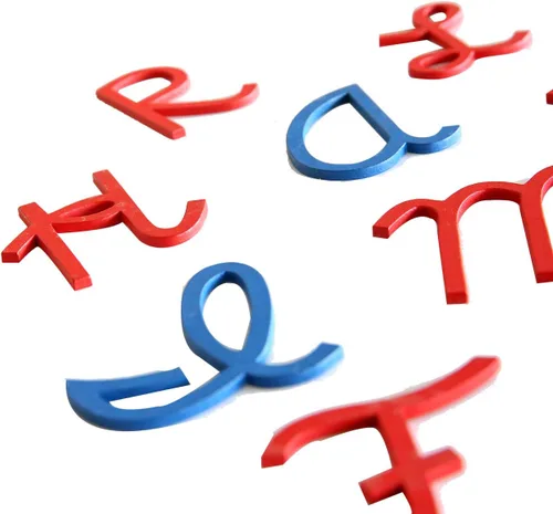 Vista 4 de Montessori - Letras pequeñas del alfabeto movible (mayúscula, cursiva, mezcla de azul y rojo), materiales Montessori, herramientas educativas