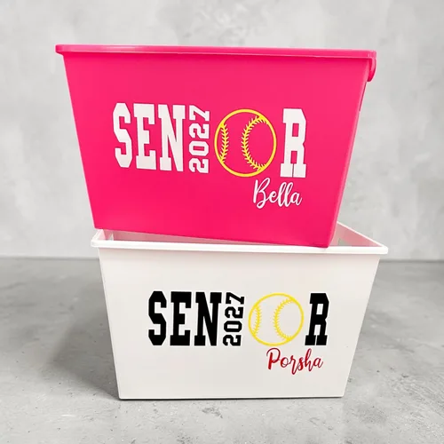 Vista 2 de Cesta de regalo deportiva personalizada con nombre de equipo de sóftbol, para graduados de 2027, contenedor de decoración, contenedor de regalo