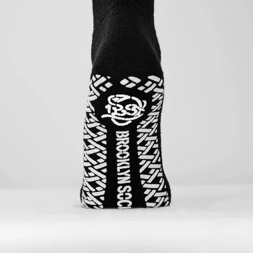 Vista 2 de Calcetines Brooklyn de algodón antideslizantes para diabéticos con neuropatía, sin apretar, control de tracción, paquete múltiple Negro - 12 pares