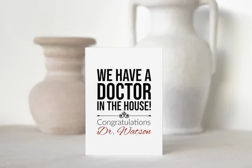 Vista 6 de Tarjetas de graduación personalizadas para médico, tarjeta de felicitación personalizada para hija o hijo, tenemos un médico en la casa, regalos