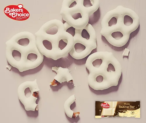 Vista 6 de Baker's Choice Barra de chocolate blanco para hornear, barra de chocolate fácil de derretir para microondas, revestimiento de corteza de almendras