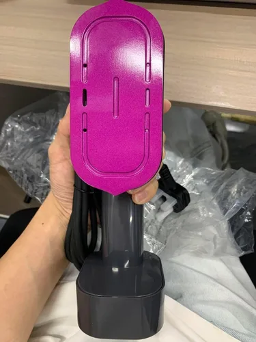Vista 2 de Vaporizador de mano para ropa, vaporizador y plancha 2 en 1, calor rápido de 1200 W, tanque de agua desmontable de 6.4 fl oz, vaporizador portátil