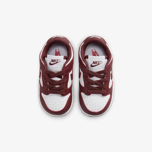 Vista 629 de Nike Kid's Dunk Low Sneaker