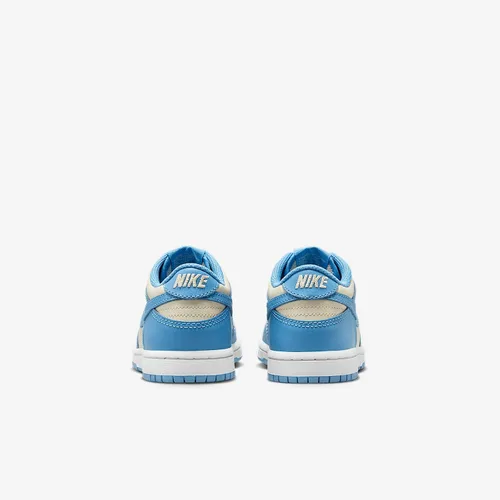 Vista 712 de Nike Kid's Dunk Low Sneaker