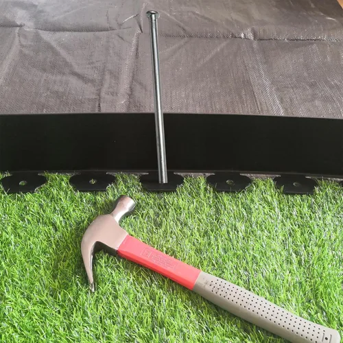 Vista 5 de Estacas de metal, 35 estacas galvanizadas de 10 pulgadas, clavos de jardín para césped, barreras de malezas, tienda de campaña y más (35, plateado)